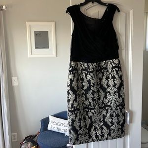 NWT velvet and brocade Tadashi cocktail dress